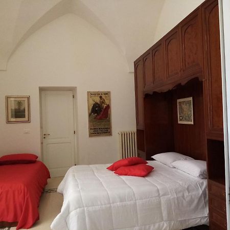 Dimora Storica Le Perle Bed and Breakfast Lecce Exteriör bild