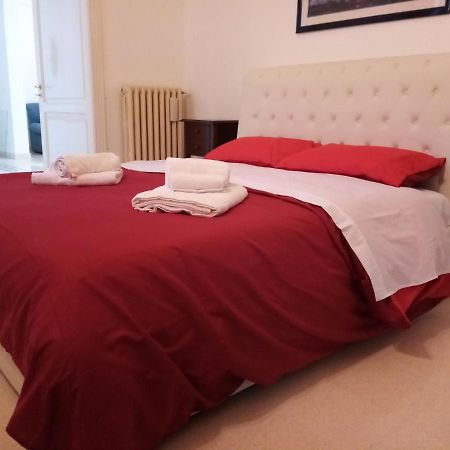 Dimora Storica Le Perle Bed and Breakfast Lecce Exteriör bild