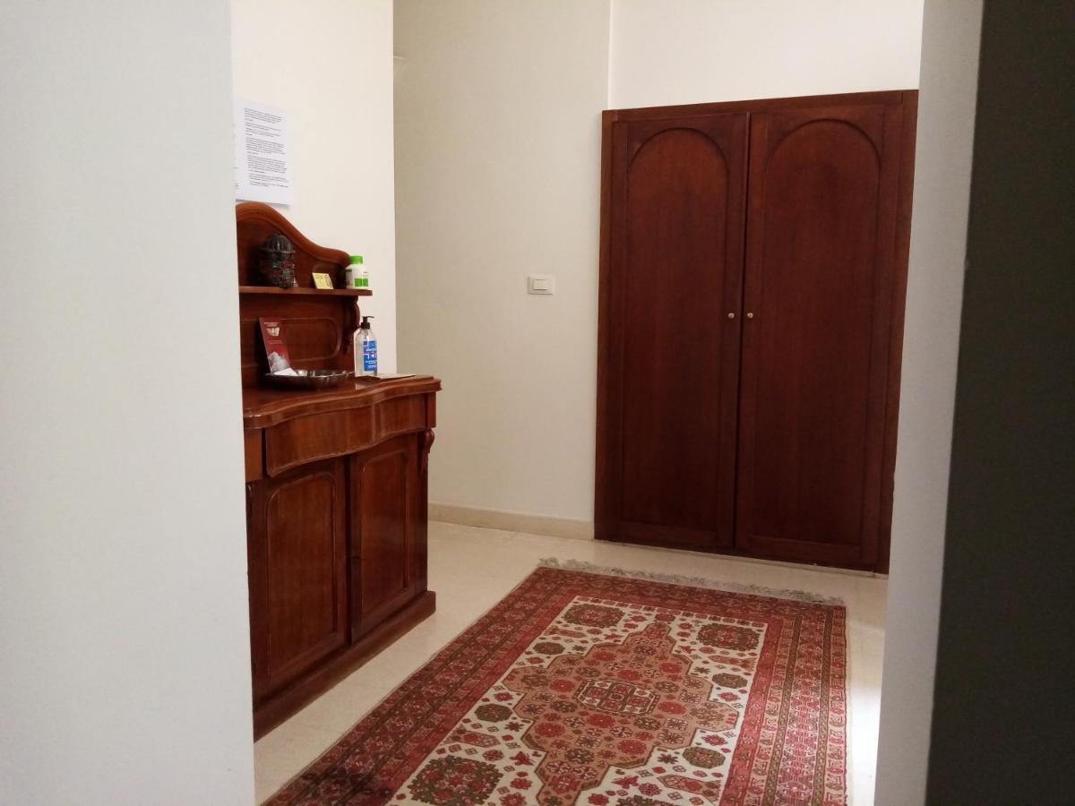 Dimora Storica Le Perle Bed and Breakfast Lecce Exteriör bild