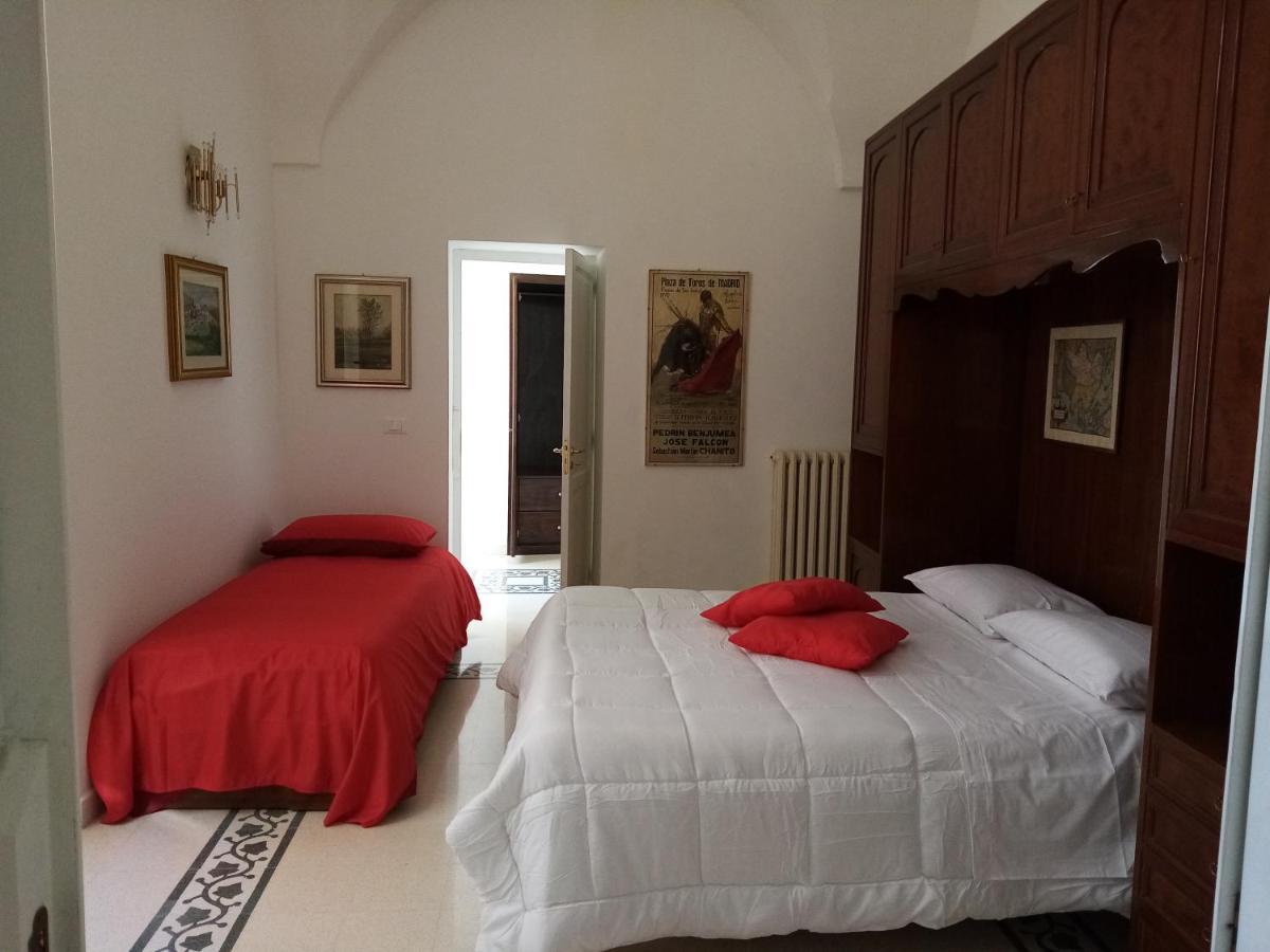 Dimora Storica Le Perle Bed and Breakfast Lecce Exteriör bild