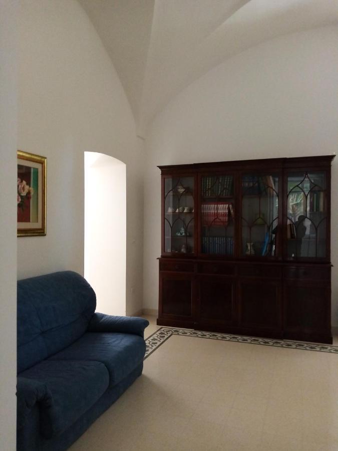 Dimora Storica Le Perle Bed and Breakfast Lecce Exteriör bild