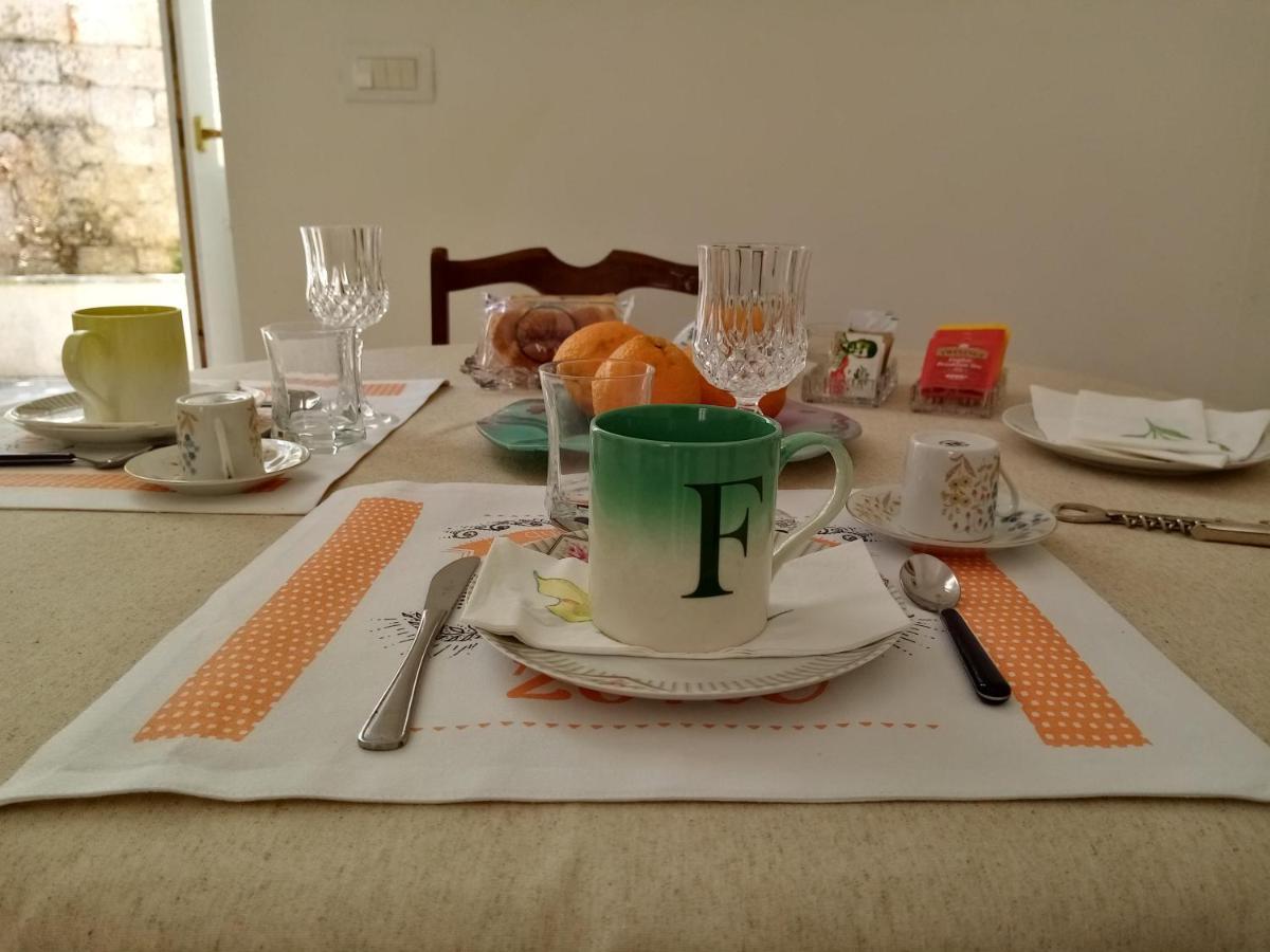 Dimora Storica Le Perle Bed and Breakfast Lecce Exteriör bild