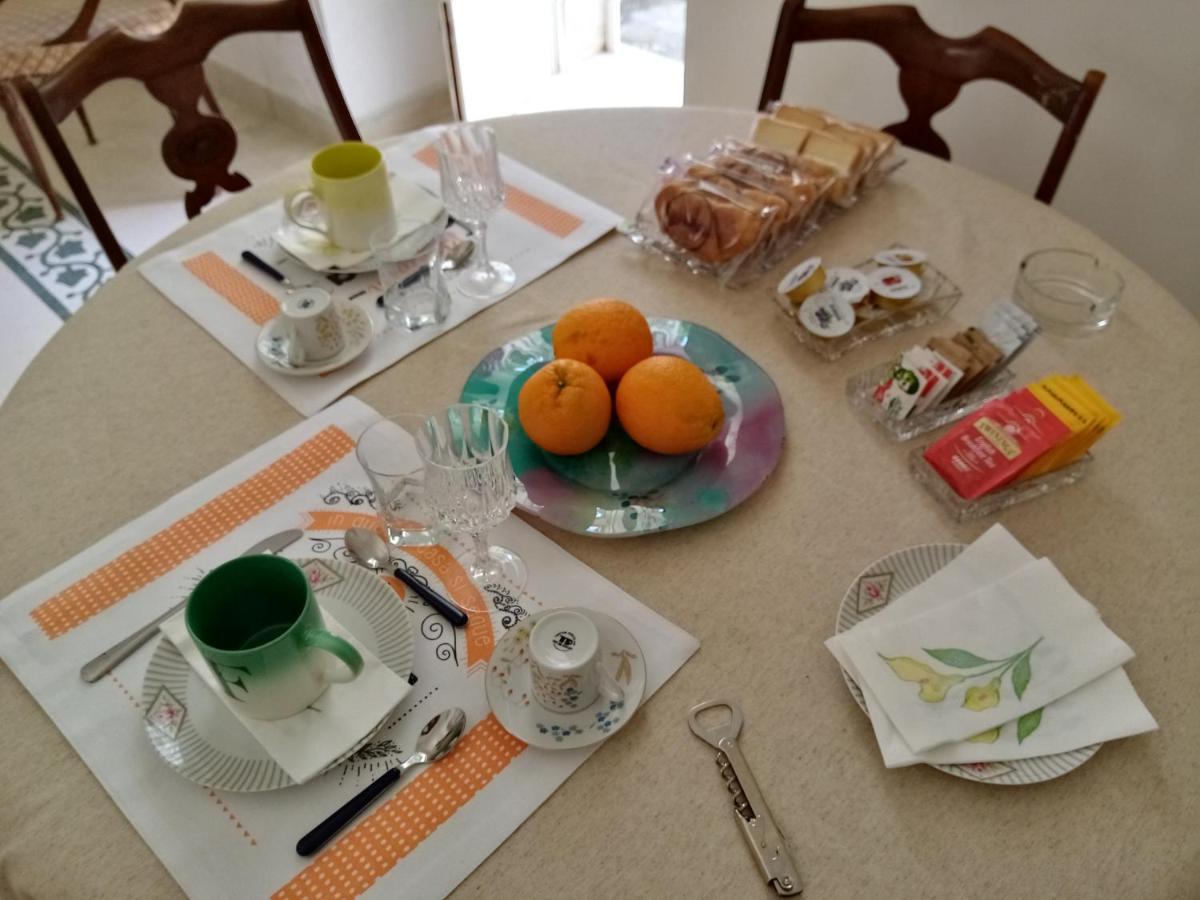 Dimora Storica Le Perle Bed and Breakfast Lecce Exteriör bild